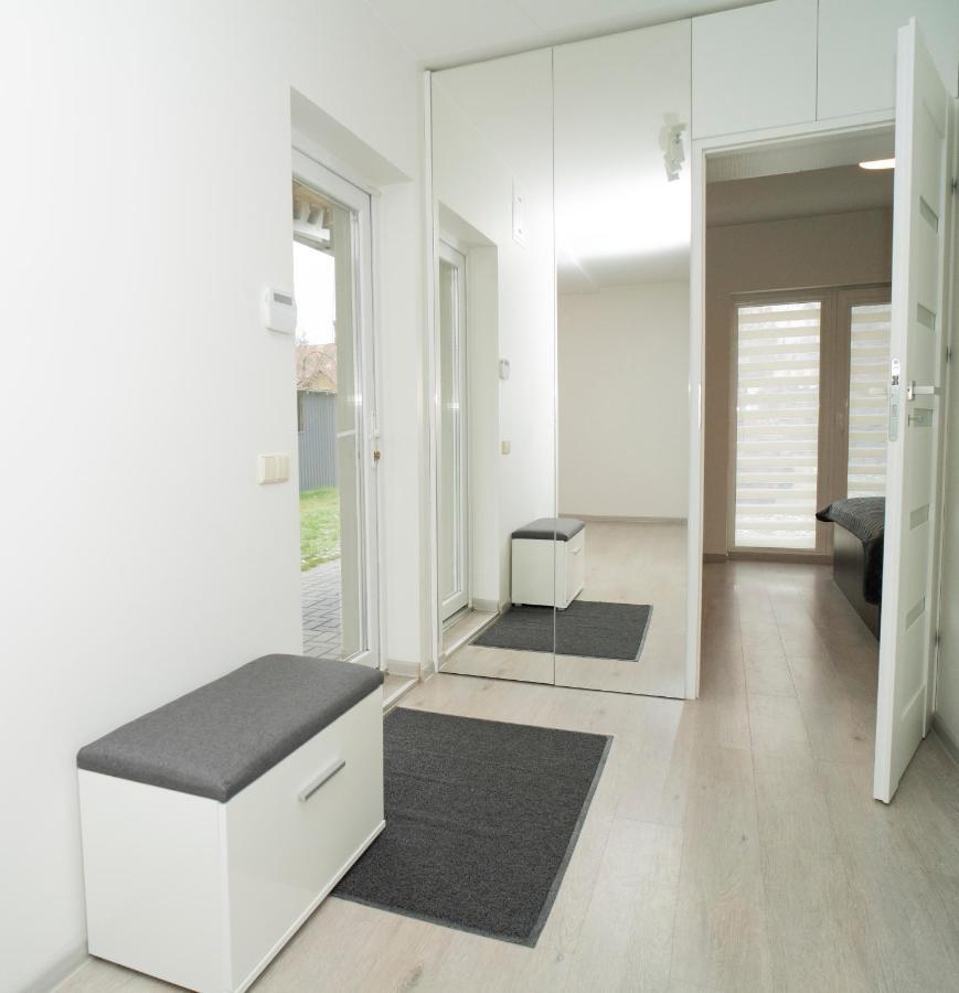 The Private Garden House Apartment Kaunas Luaran gambar